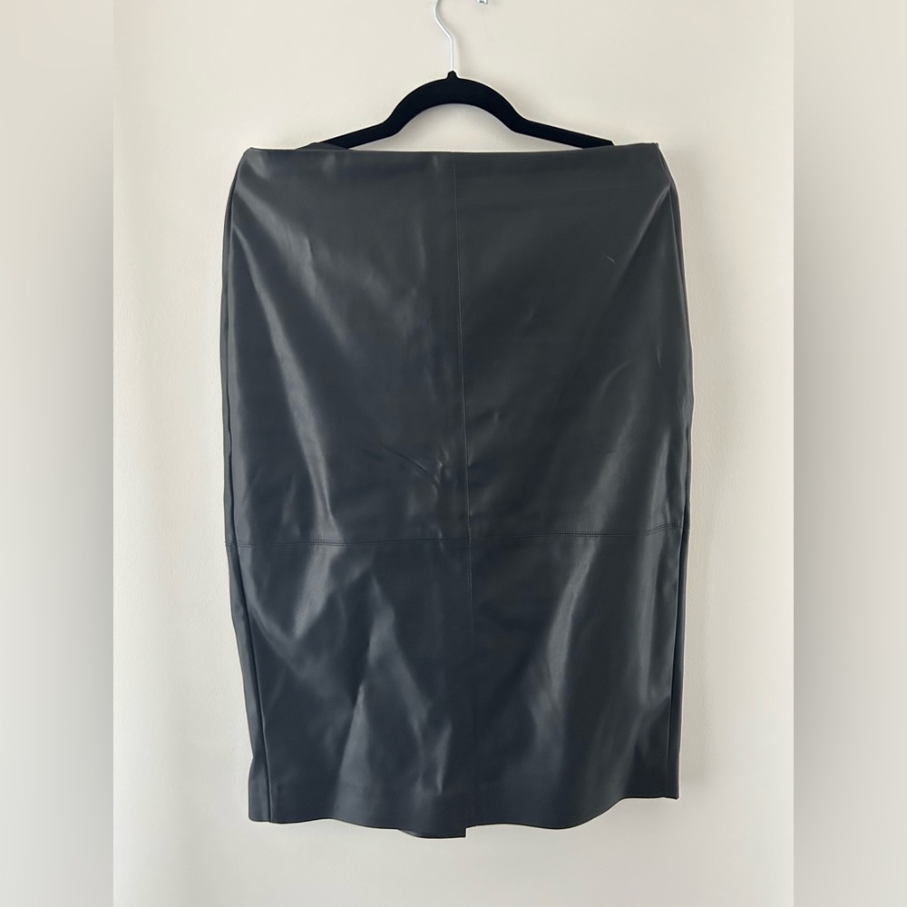 RW&Co black faux leather pencil skirt